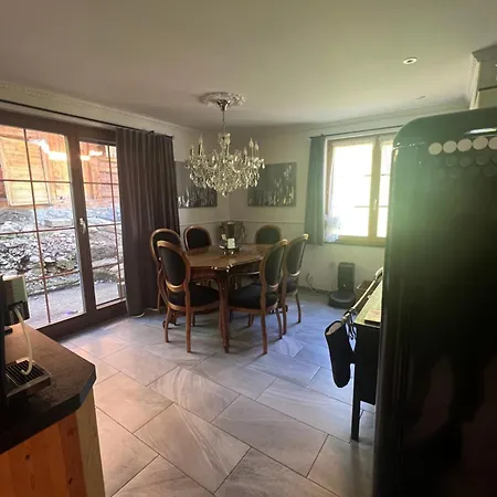 Chalet Schluechtyi Langwies