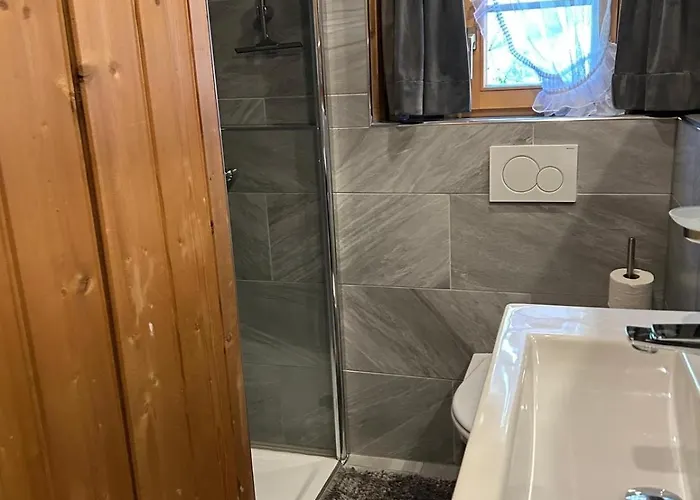 Chalé Schluechtyi Langwies