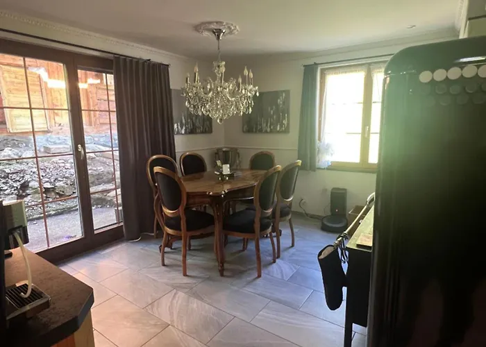 Chalé Schluechtyi Langwies